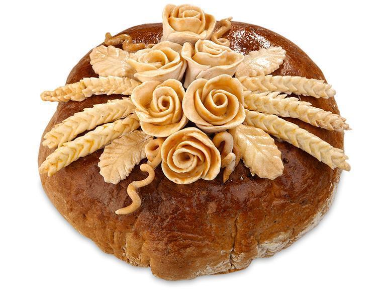 Chleb z dekoracją